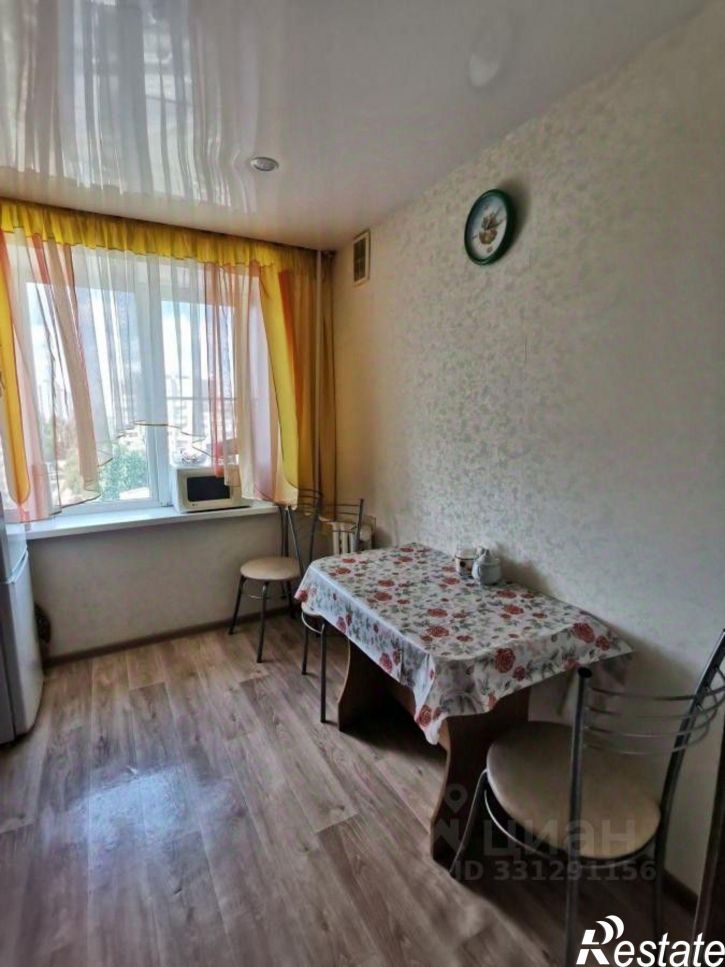 2-комн квартира ул Хользунова, 113,  д. 113