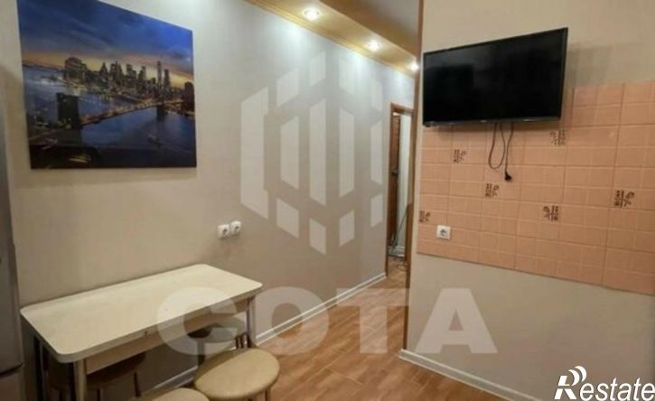 1-комн квартира ул 60 Армии, 35,  д. 35