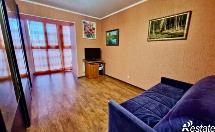 3-комн квартира ул Летчика Замкина, 48,  д. 48