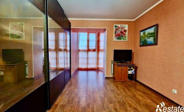 3-комн квартира ул Летчика Замкина, 48,  д. 48