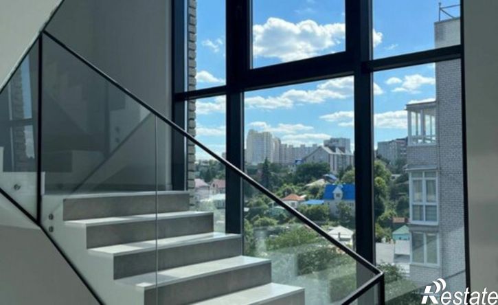 4-комн квартира пер Белинского, 5,  д. 5