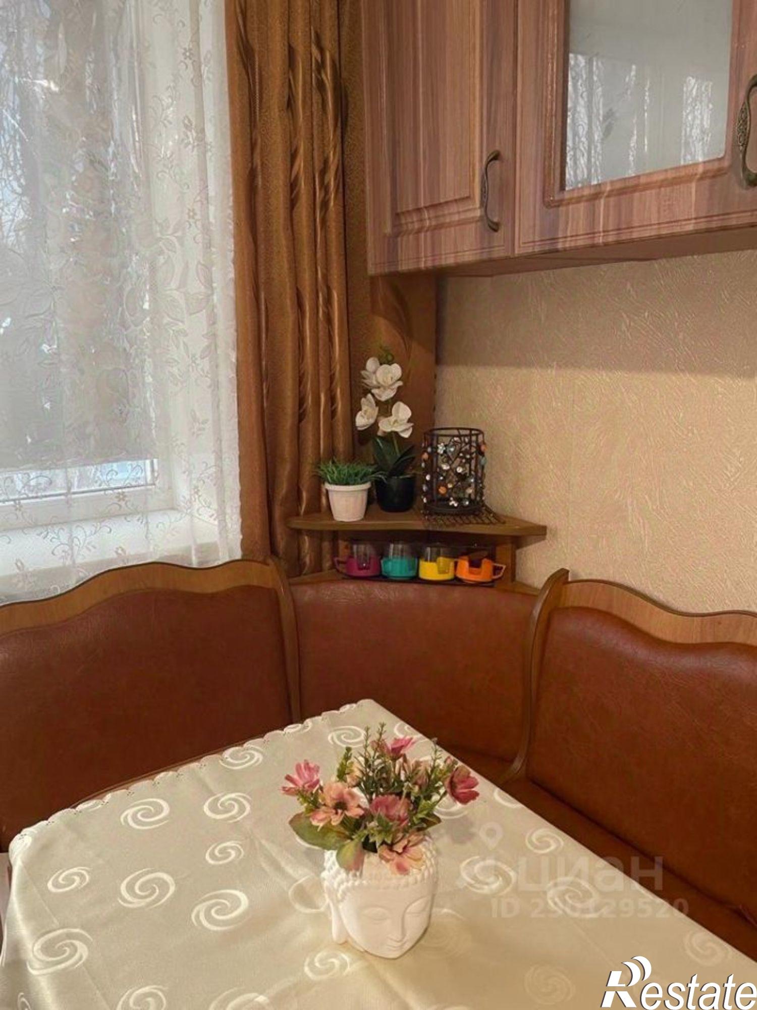 Сдать комнату за 14 000 рублей на ул Молодогвардейцев, 15
