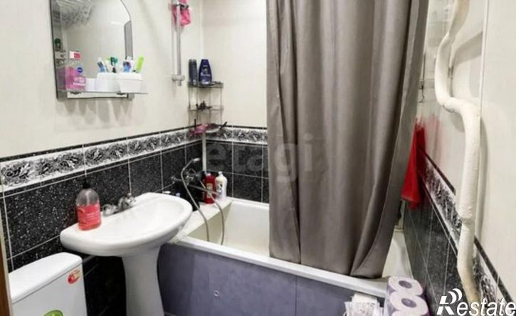 2-комн квартира ул Кривошеина, 1,  д. 1