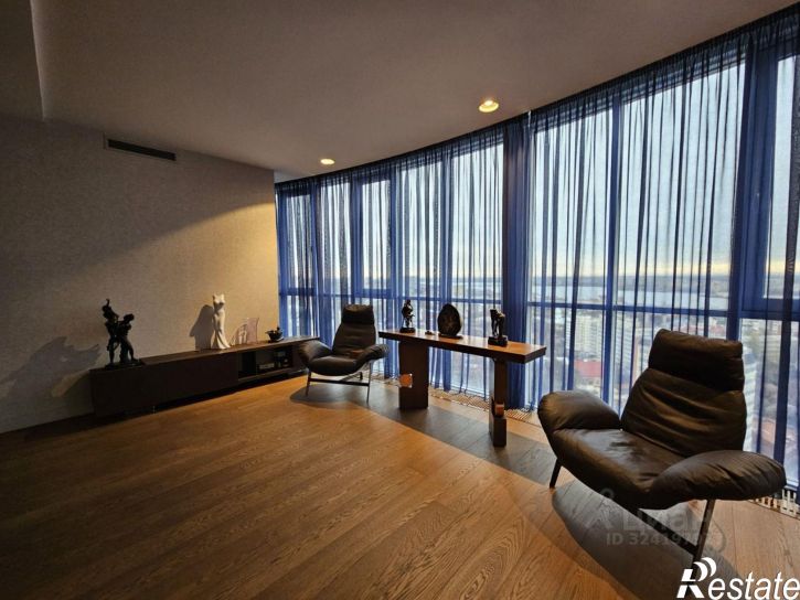 4-комн квартира ул Пятницкого, 65а,  д. 65а