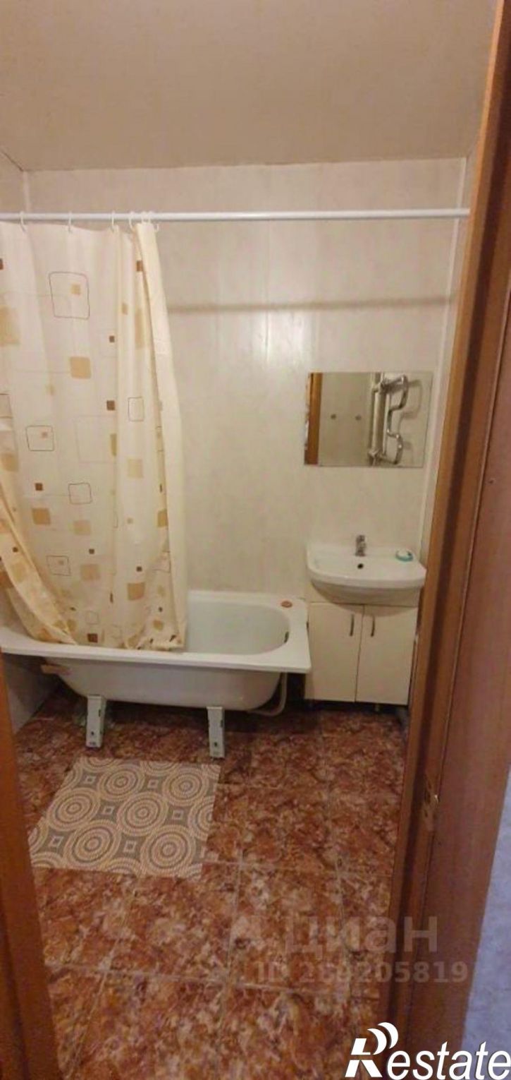 2-комн квартира ул 20-летия Октября, 88б,  д. 88б