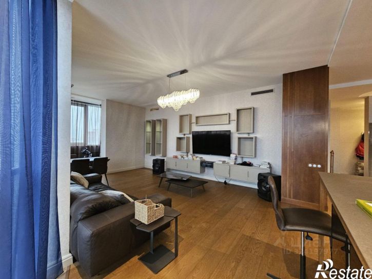 4-комн квартира ул Пятницкого, 65а,  д. 65а
