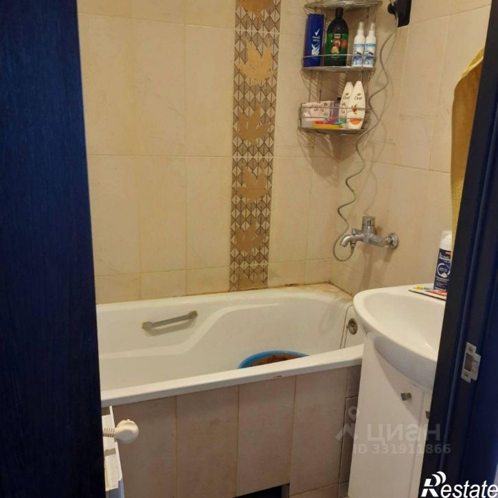 3-комн квартира ул Маршала Одинцова, 2,  д. 2
