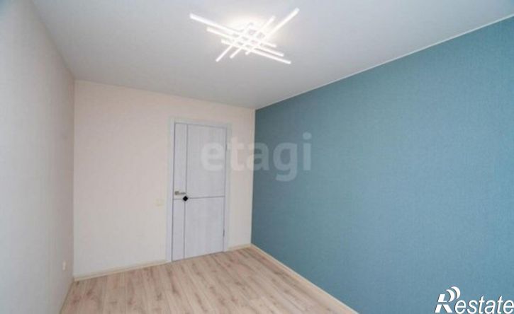 3-комн квартира ул Хользунова, 15,  д. 15