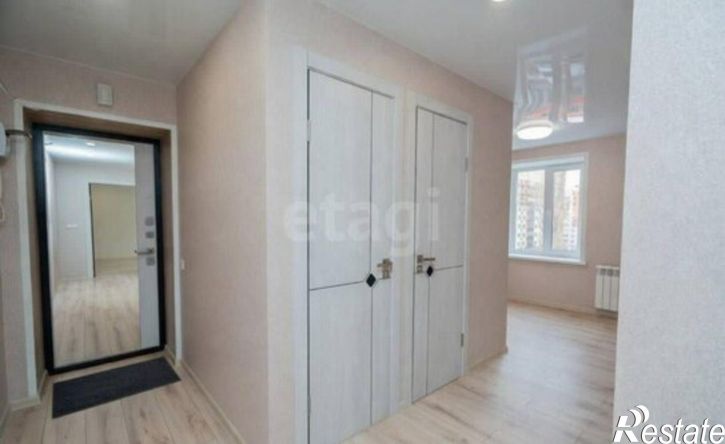 3-комн квартира ул Хользунова, 15,  д. 15