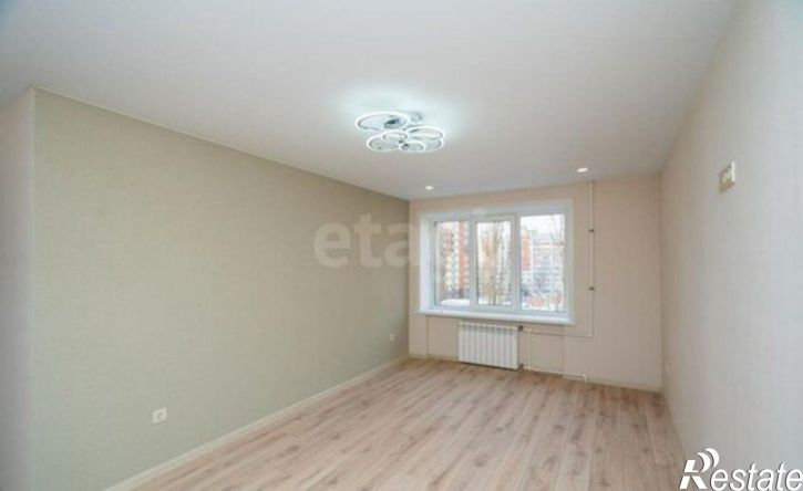3-комн квартира ул Хользунова, 15,  д. 15