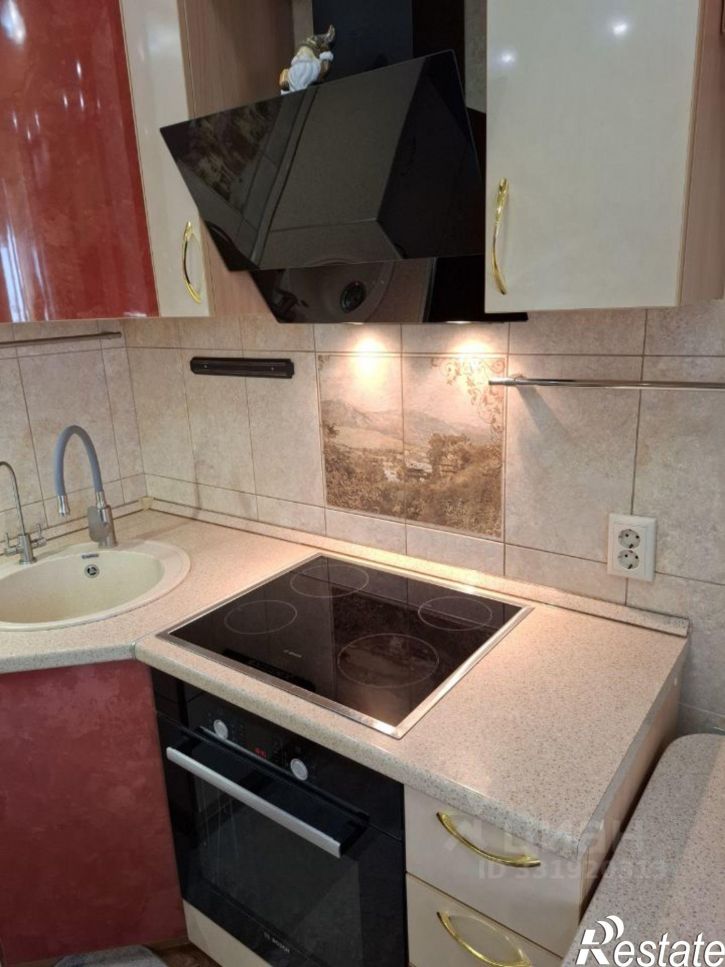 1-комн квартира ул Федора Тютчева, 95л,  д. 95л