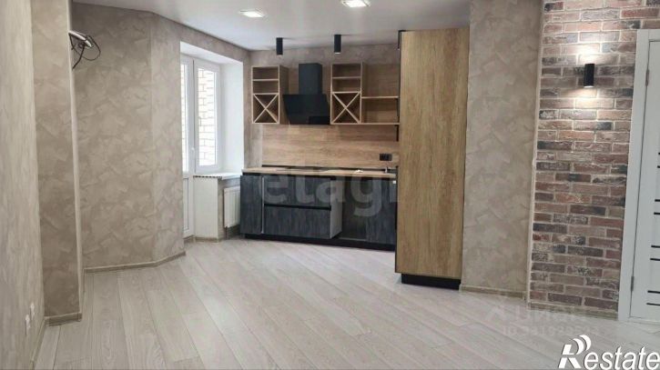 2-комн квартира ул Переверткина, 1/10,  д. 1/10