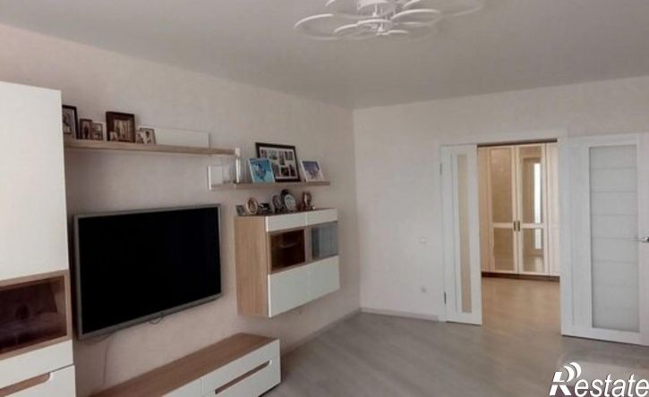 3-комн квартира ул Переверткина, 1/4,  д. 1/4