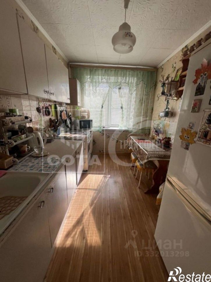 3-комн квартира ул Артамонова, 40,  д. 40