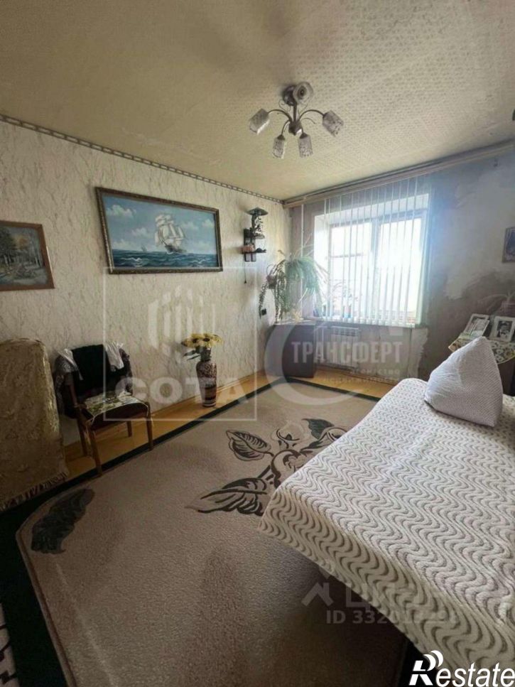 3-комн квартира ул Артамонова, 40,  д. 40