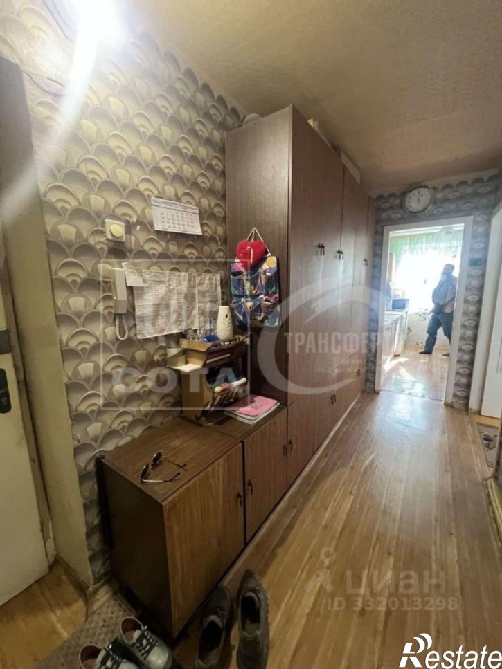 3-комн квартира ул Артамонова, 40,  д. 40