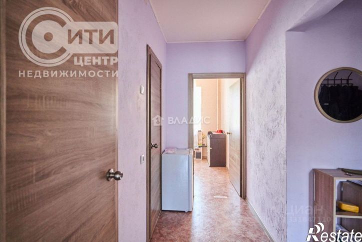 2-комн квартира ул Коренцова, 7,  д. 7