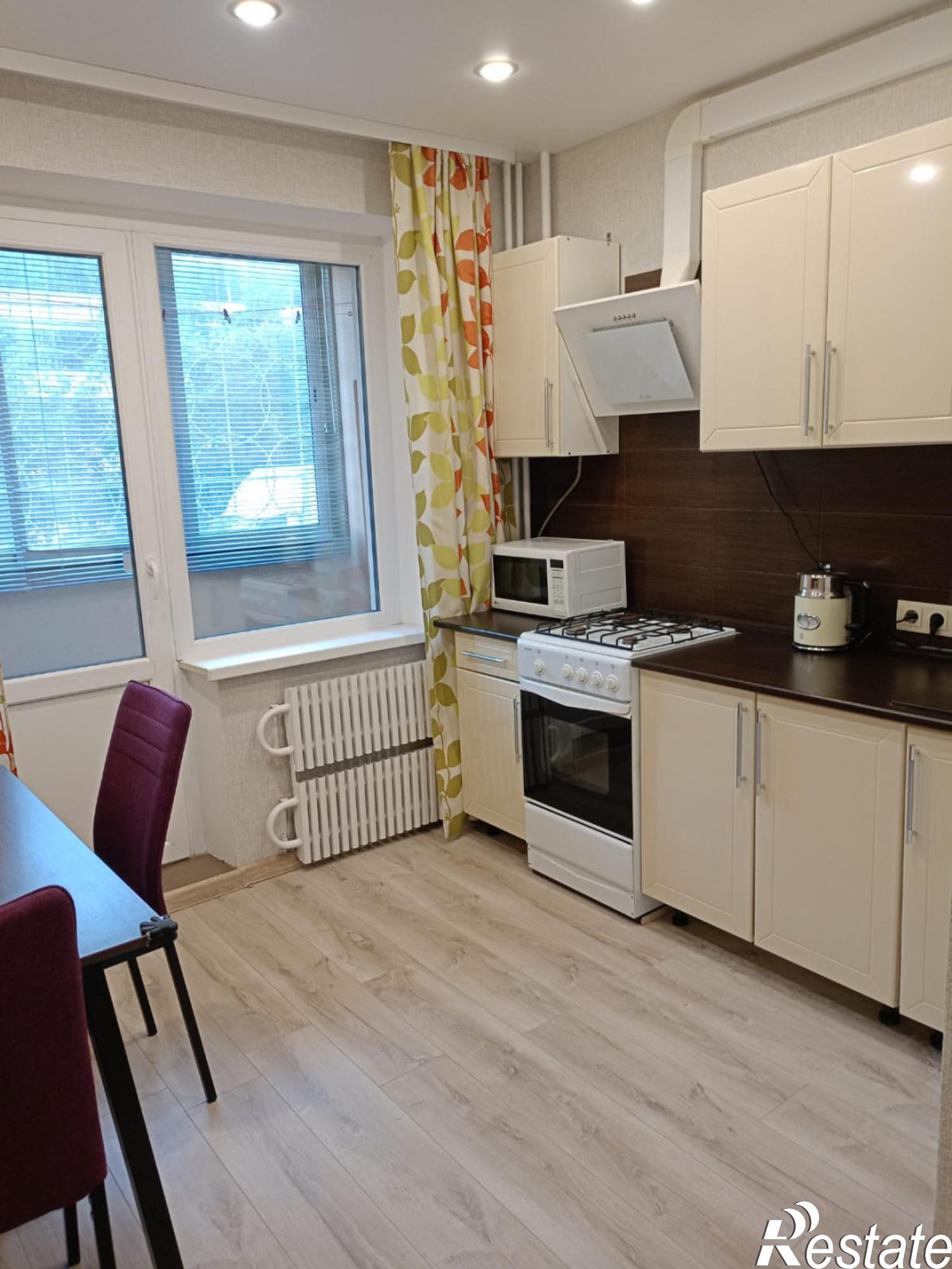 Сдать квартиру за 22 000 рублей на Шишкова ул., 144б