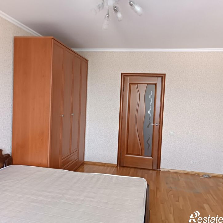 3-комн квартира Студенческая ул., 12а