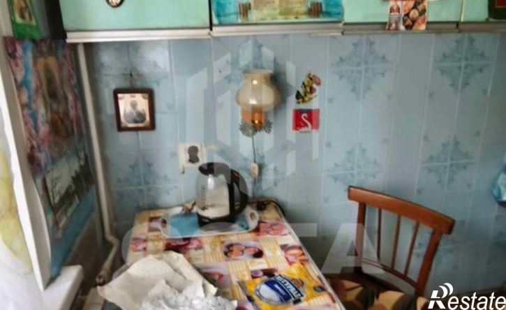 2-комн квартира ул Красных Зорь, 52,  д. 52