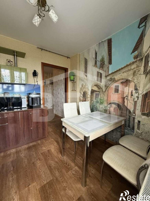Продажа 2-комн квартиры Олимпийский б-р, 12
