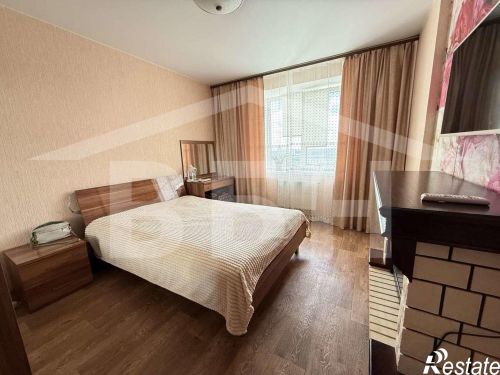 Продажа 2-комн квартиры Олимпийский б-р, 12
