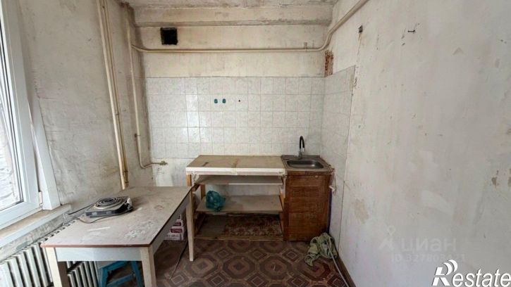 2-комн квартира ул 45 стрелковой дивизии, 283,  д. 283