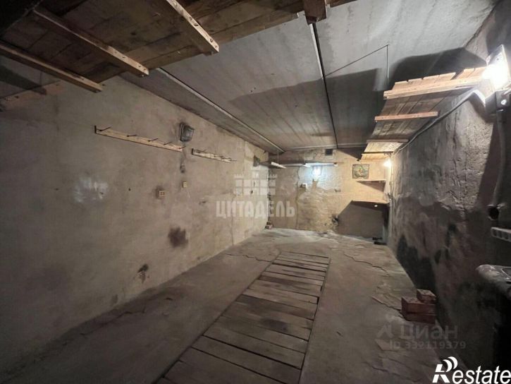 Гараж/парковка пр-кт Патриотов, 17а,  д. 17а
