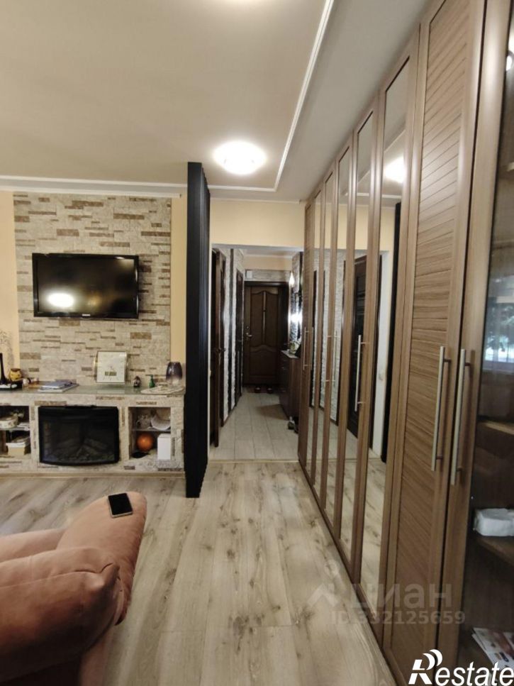 3-комн квартира ул Артамонова, 24,  д. 24