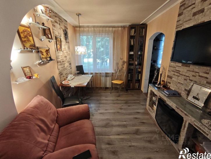 3-комн квартира ул Артамонова, 24,  д. 24