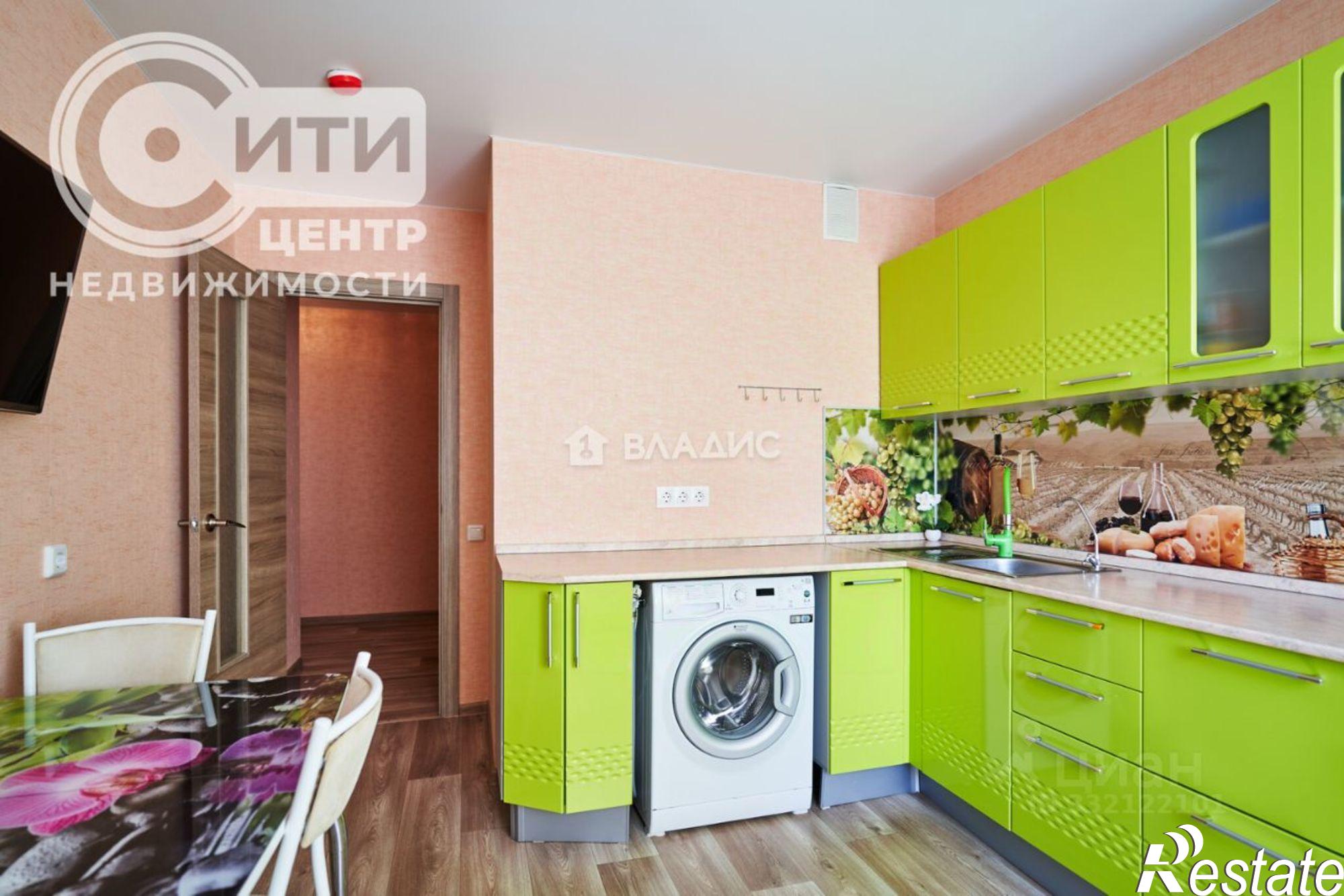 Купить квартиру за 8 300 000 рублей на Московский пр-кт, 90 1