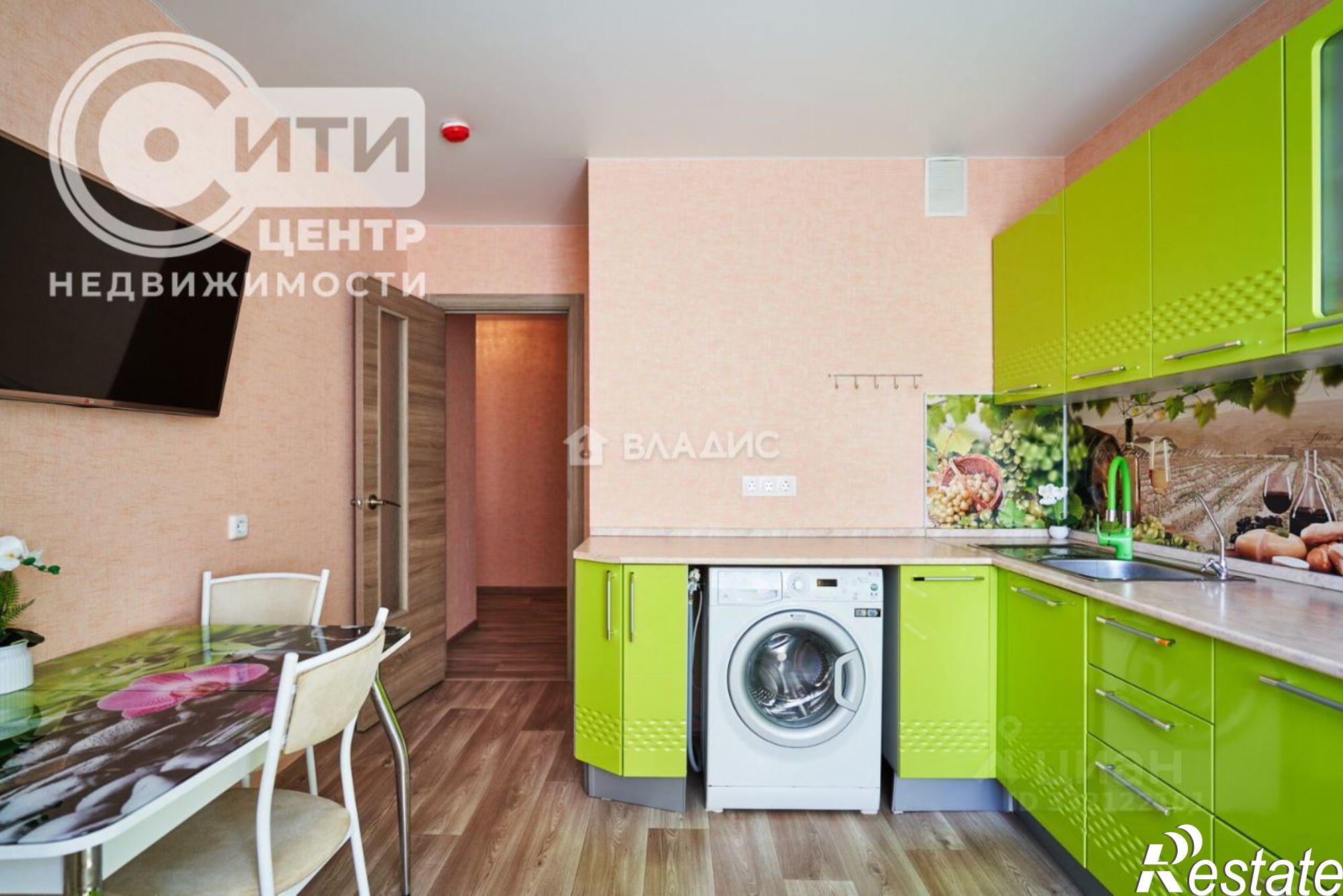 Купить квартиру за 8 300 000 рублей на Московский пр-кт, 90 1