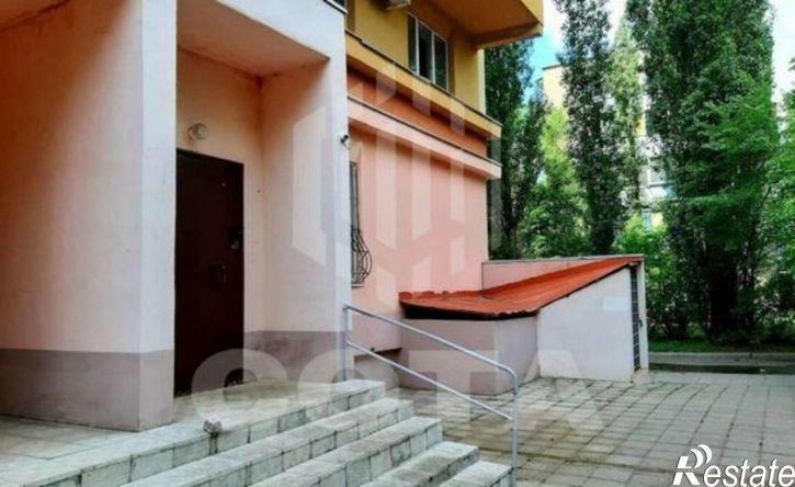 1-комн квартира пр-кт Патриотов, 4а,  д. 4а