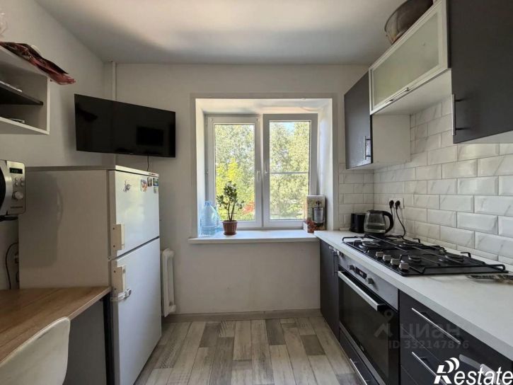 3-комн квартира ул Меркулова, 4б,  д. 4б