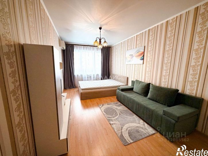 1-комн квартира ул 45 стрелковой дивизии, 226,  д. 226