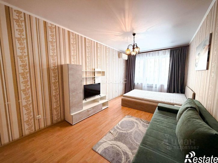 1-комн квартира ул 45 стрелковой дивизии, 226,  д. 226