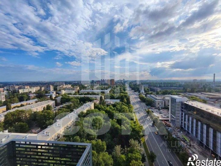 3-комн квартира ул Ворошилова, 1,  д. 1