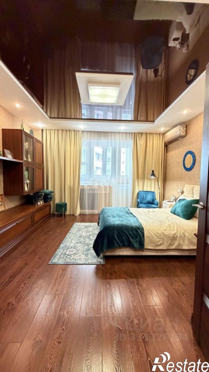 3-комн квартира Московский пр-кт, 104б,  д. 104б