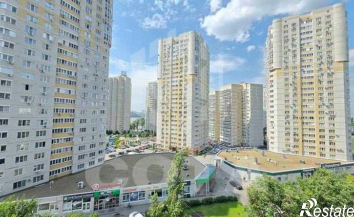 2-комн квартира ул Переверткина, 2,  д. 2