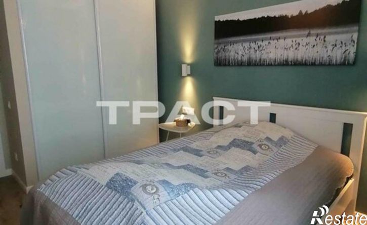 3-комн квартира ул Академика Конопатова, 15,  д. 15