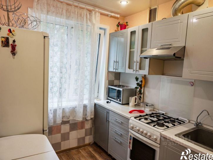 2-комн квартира пр-кт Патриотов, 40,  д. 40