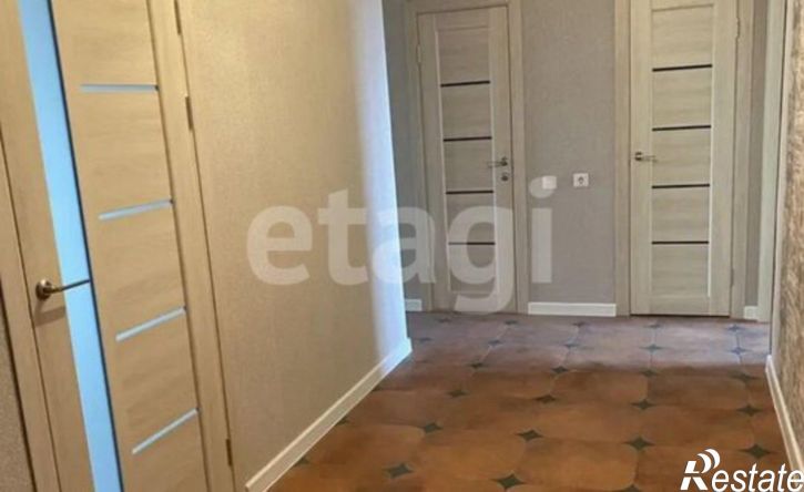 3-комн квартира Московский пр-кт, 131в,  д. 131в