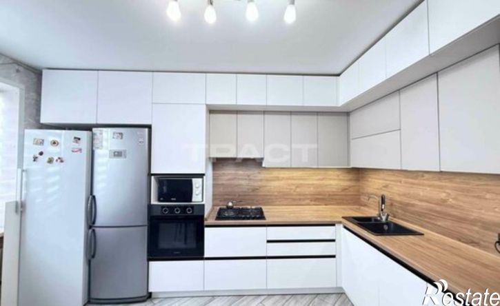 3-комн квартира ул Мордасовой, 3,  д. 3