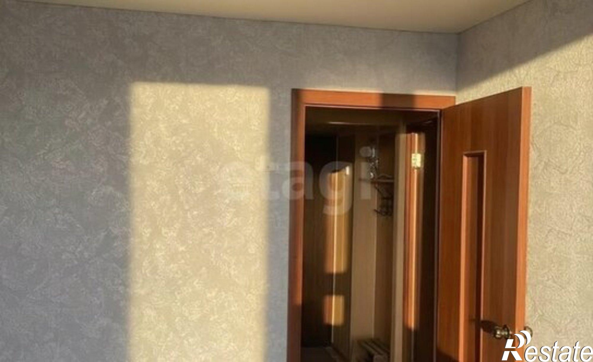 Купить квартиру за 3 100 000 рублей на ул Южно-Моравская, 33