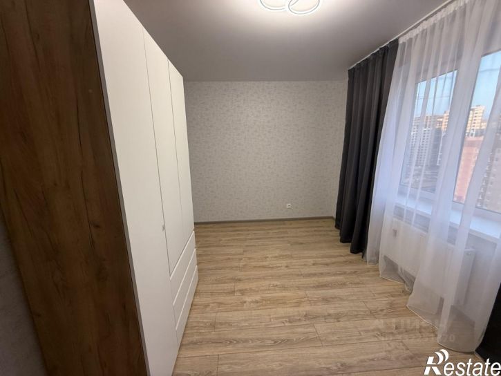 2-комн квартира улица Полковника Богомолова, 3