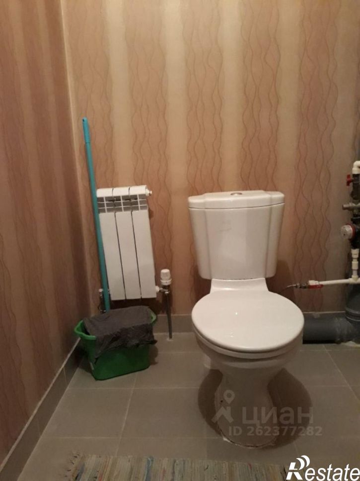2-комн квартира ул Хользунова, 38/3,  д. 38/3