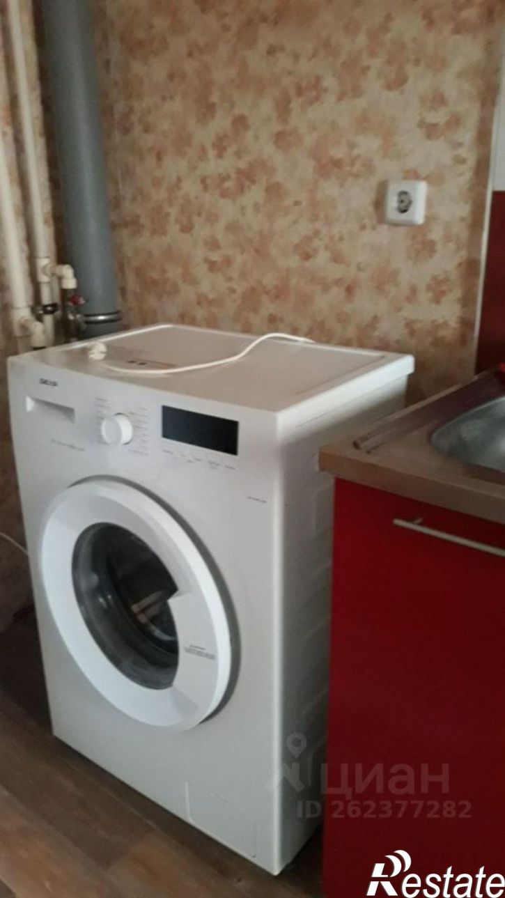 2-комн квартира ул Хользунова, 38/3,  д. 38/3