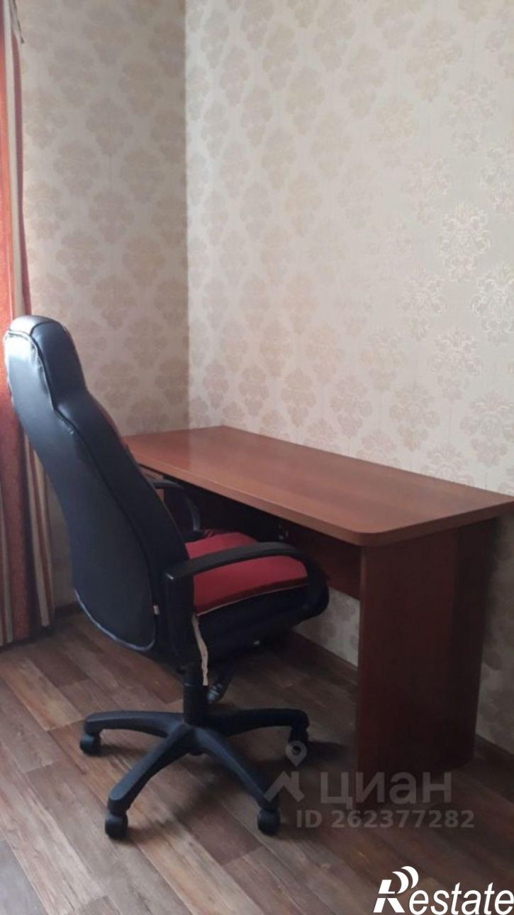 2-комн квартира ул Хользунова, 38/3,  д. 38/3