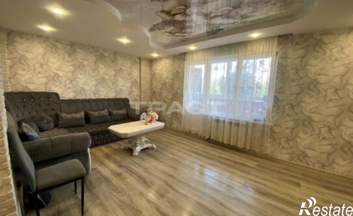 3-комн квартира ул Шишкова, 72/4,  д. 72/4