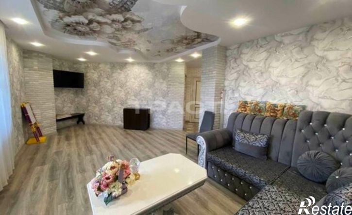 3-комн квартира ул Шишкова, 72/4,  д. 72/4